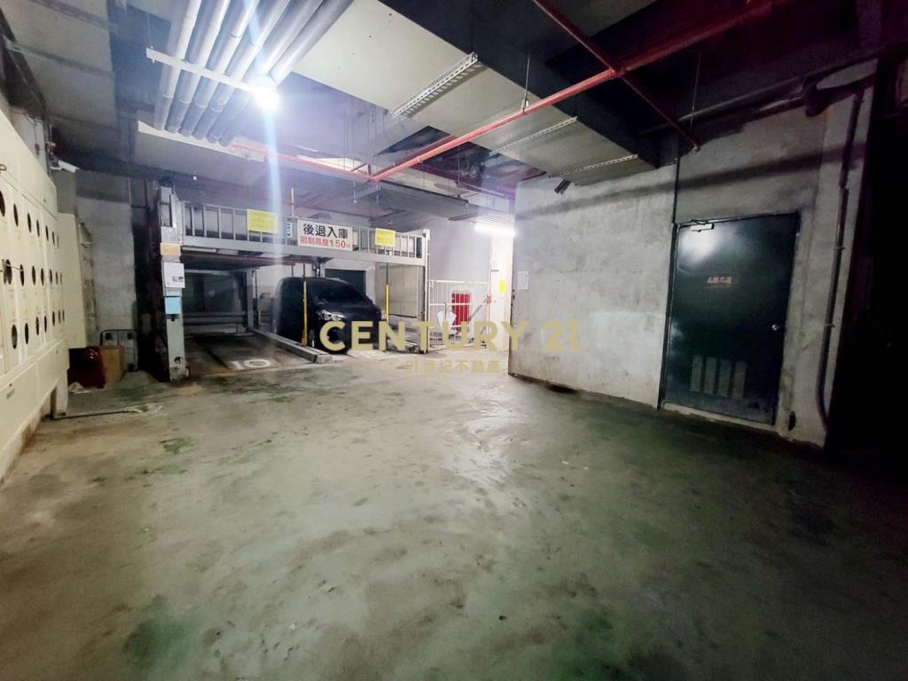 中平商圈巴黎之星精美3房加機械車位