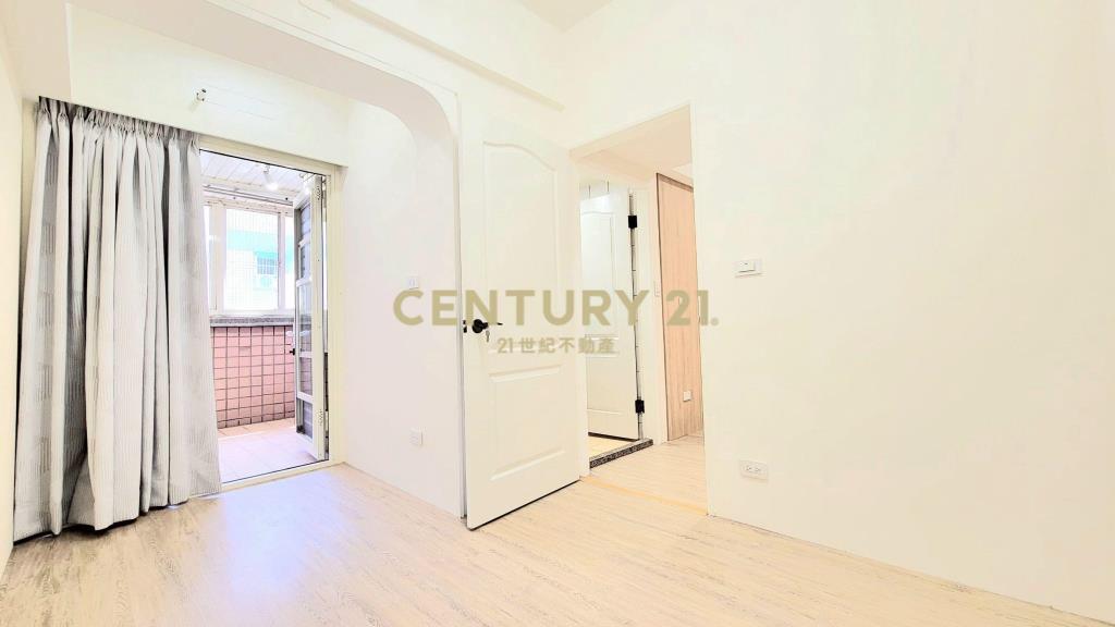 中泰宏園大空間2改3房