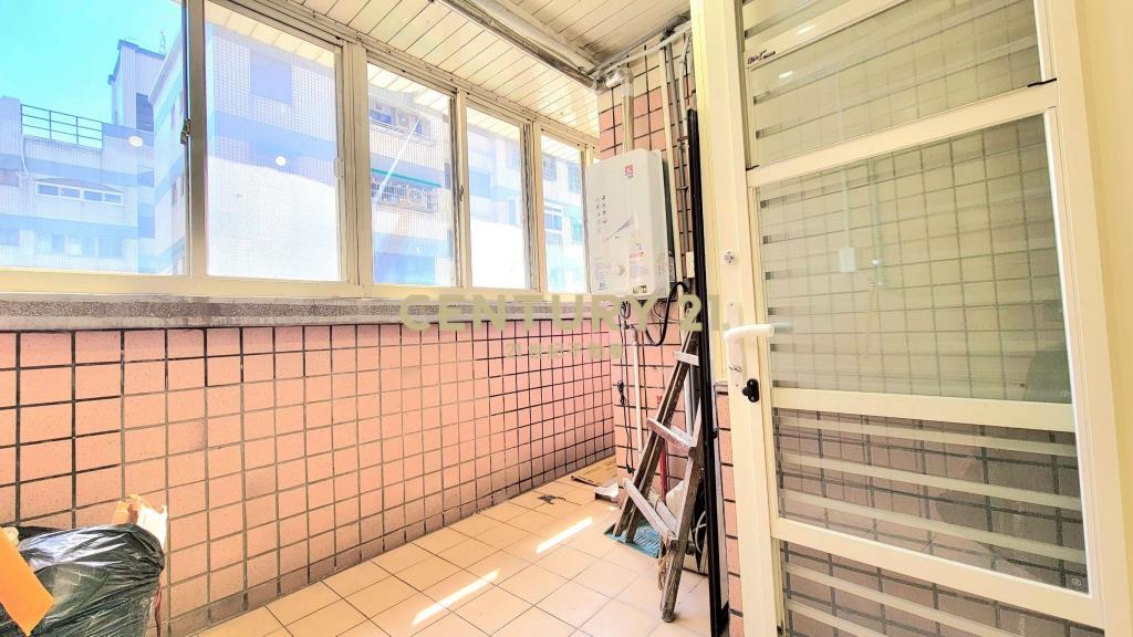 中泰宏園大空間2改3房