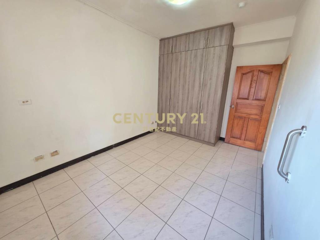 冠倫大國帝王座向低於行情邊間採光4房