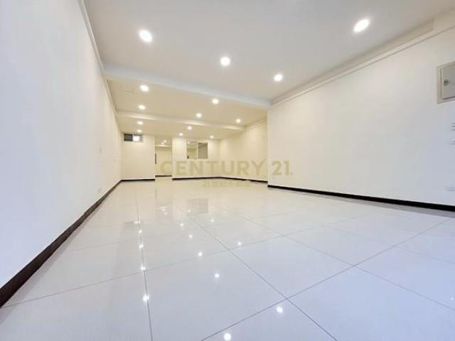 愛七街力行市場G09全新裝潢6米寬店面