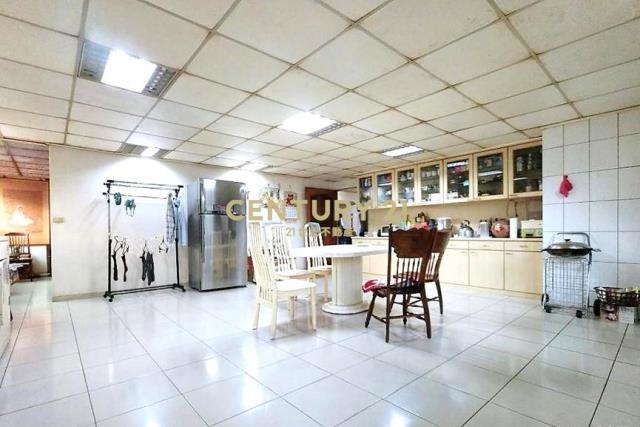 桃園站前民族路商圈四拼大坪效邊間4+1房