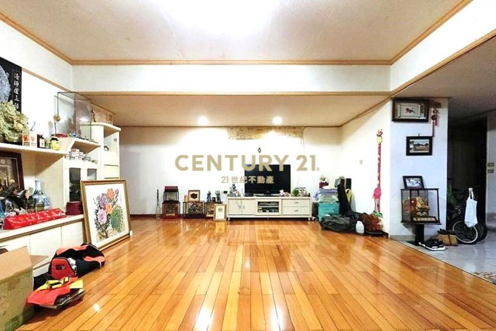 桃園站前民族路商圈四拼大坪效邊間4+1房