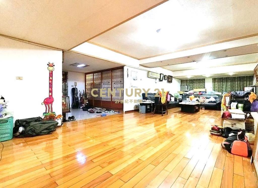 桃園站前民族路商圈四拼大坪效邊間4+1房