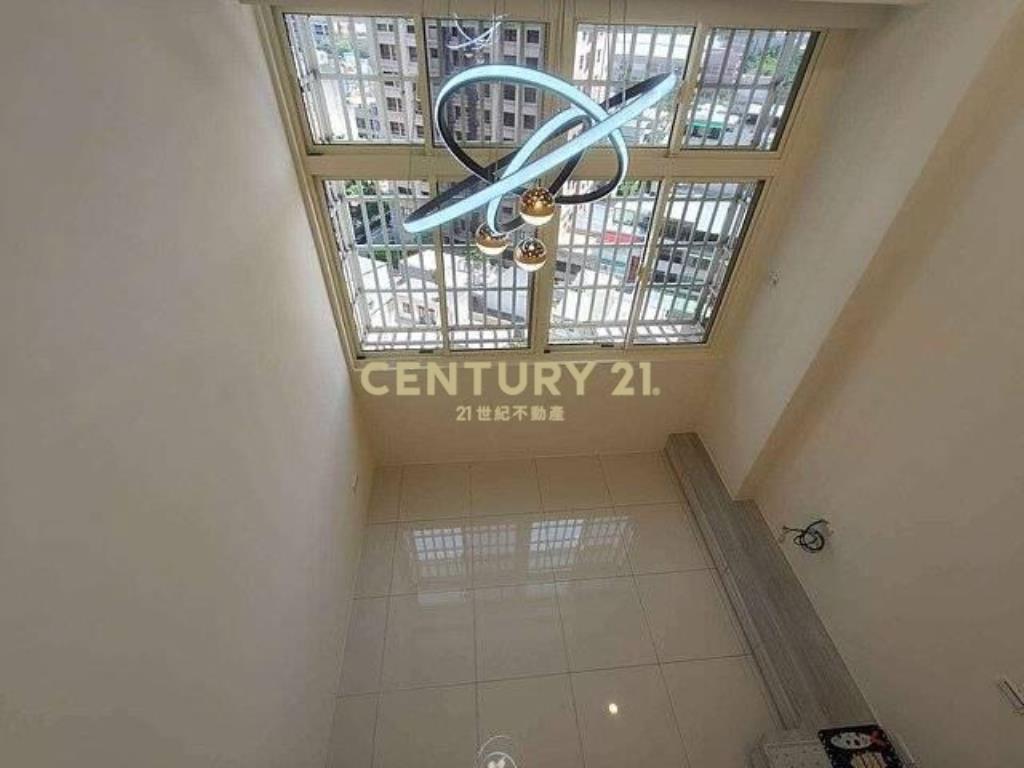 新洋房G10全新裝潢邊間景觀4房車