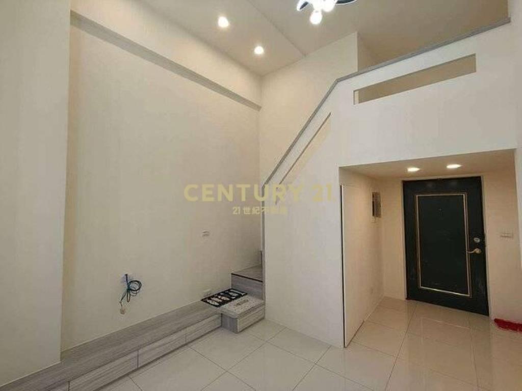 新洋房G10全新裝潢邊間景觀4房車