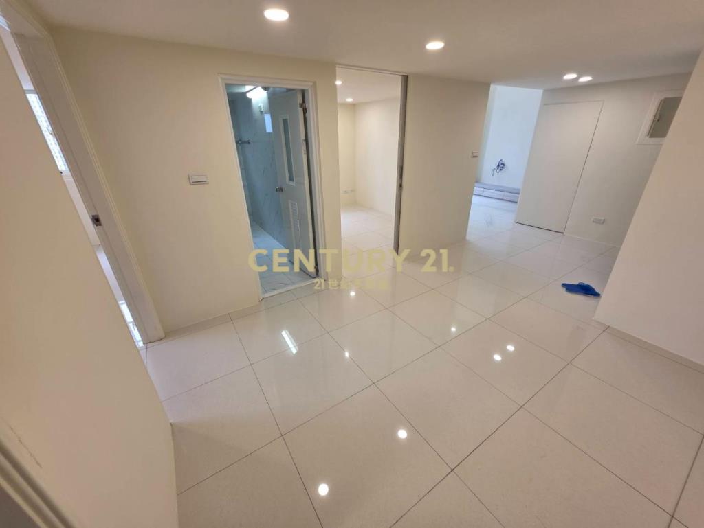 新洋房G10全新裝潢邊間景觀4房車