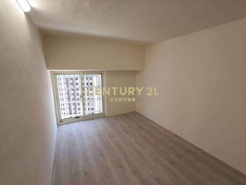 新洋房G10全新裝潢邊間景觀4房車