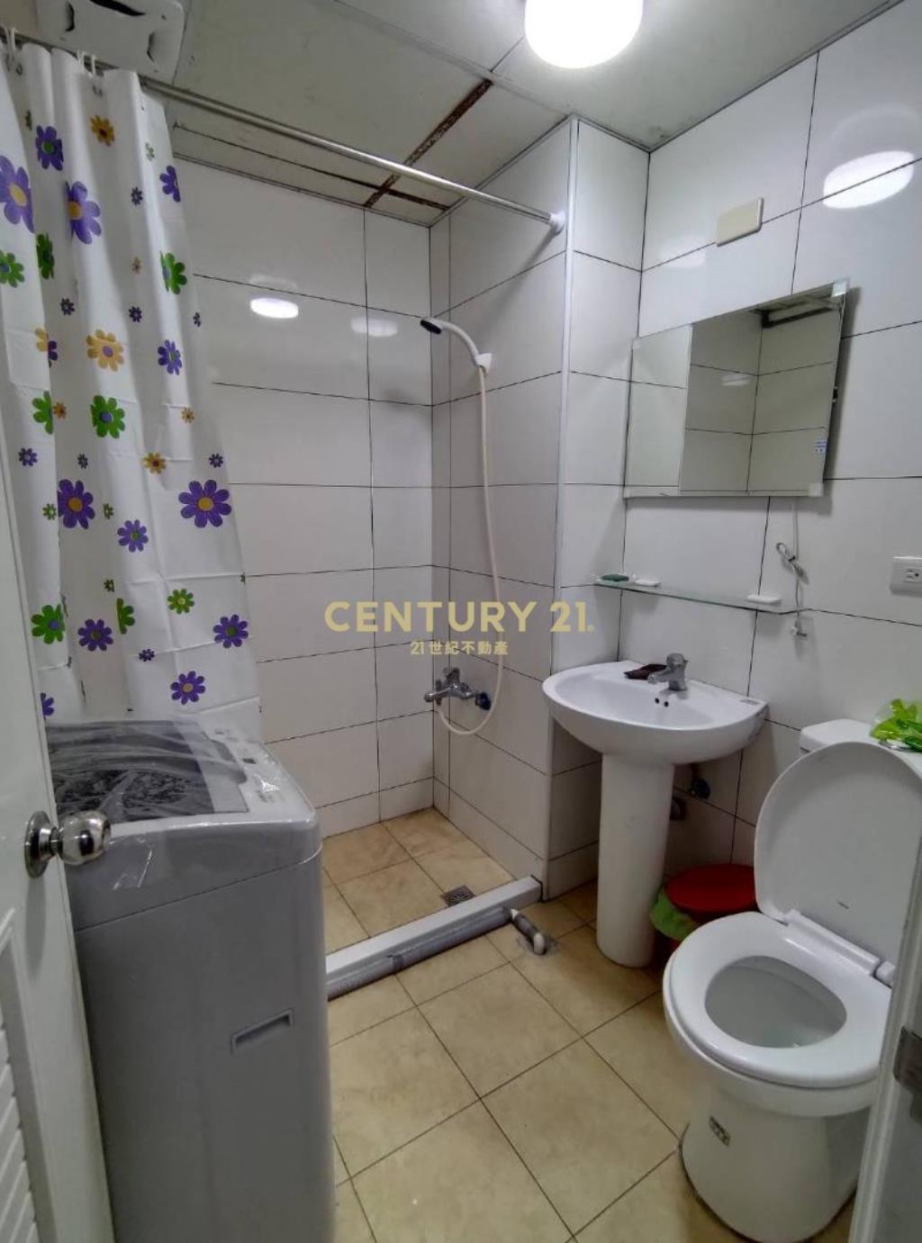 桃園站前商圈東區金座大廈收租套房