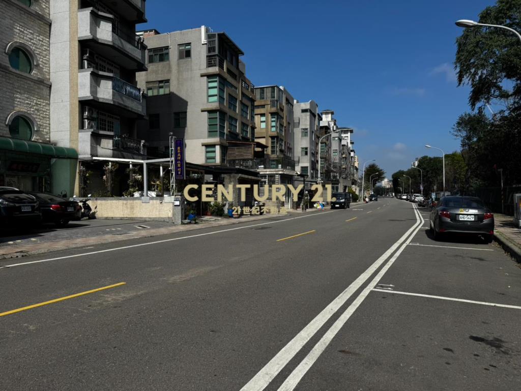 竹北縣府特區傳世角地