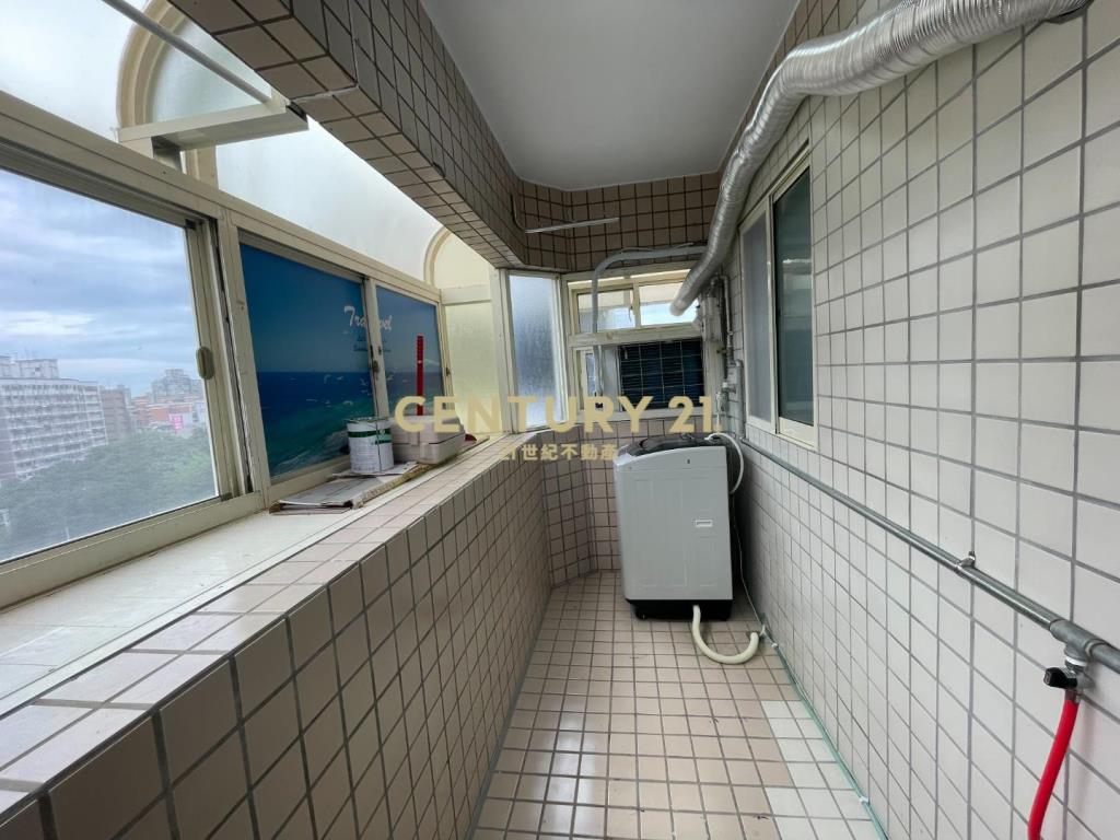 台北檳城全新裝潢收租3房車