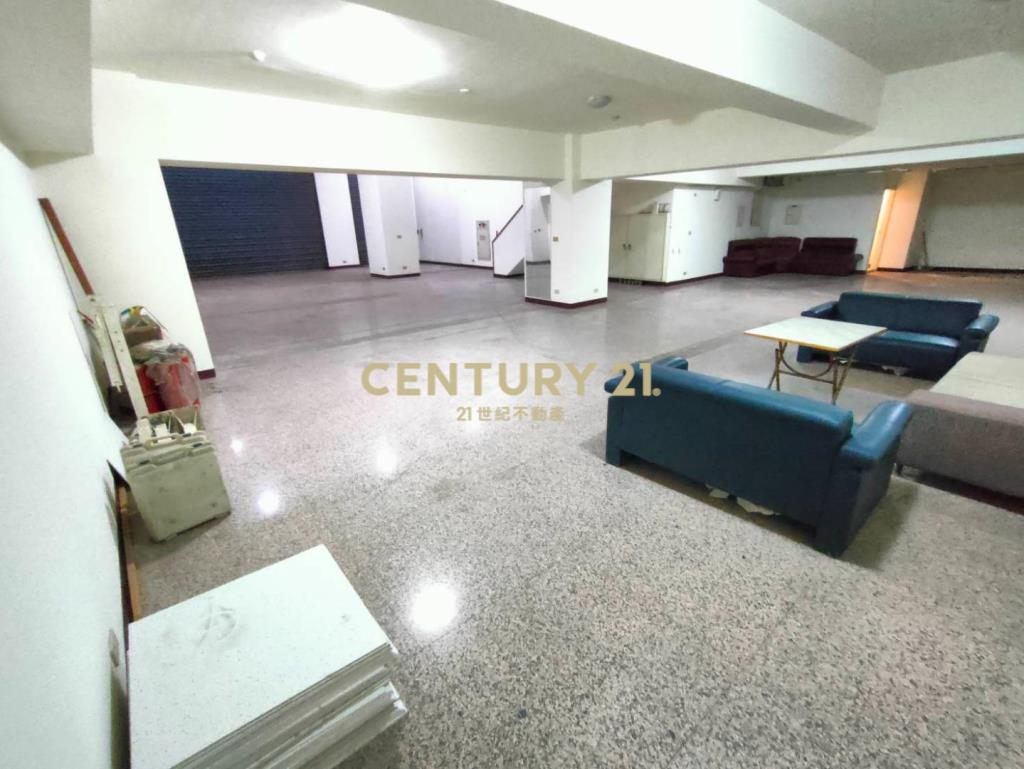 東京貴族小檜溪重劃區旁大坪效金店面