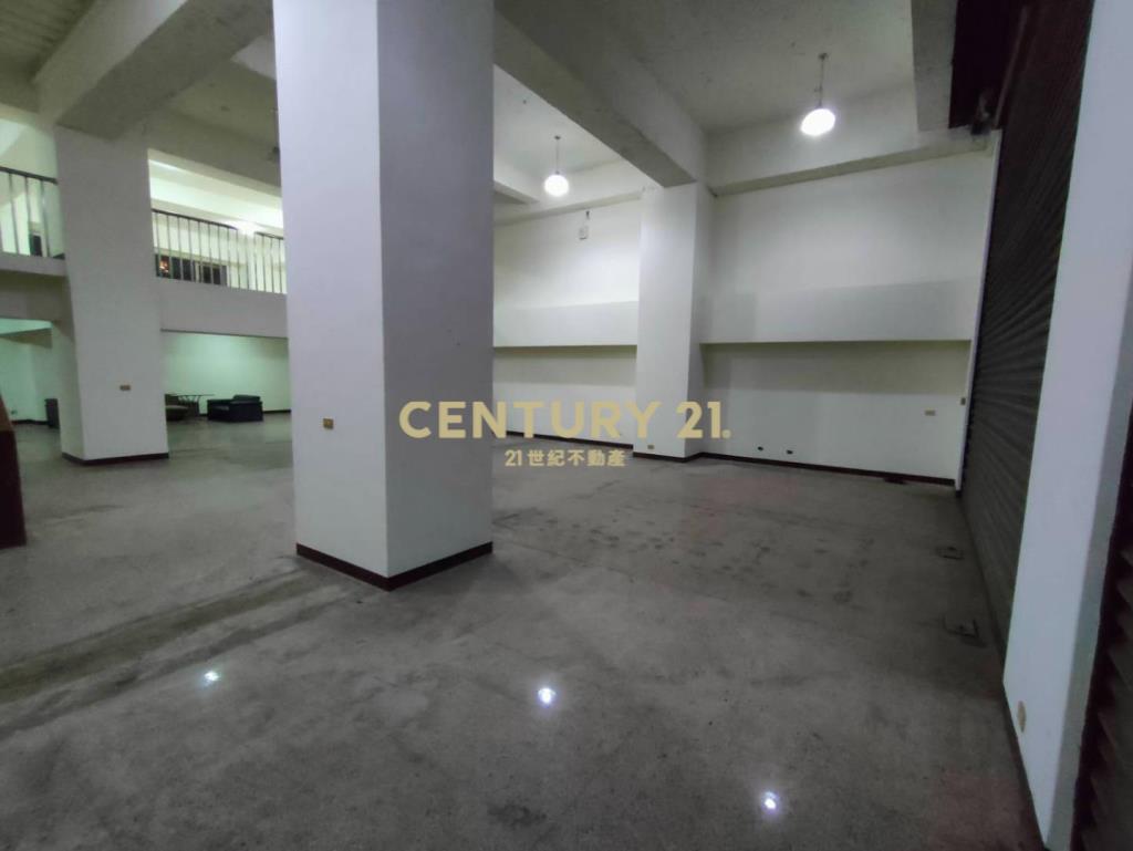 東京貴族小檜溪重劃區旁大坪效金店面