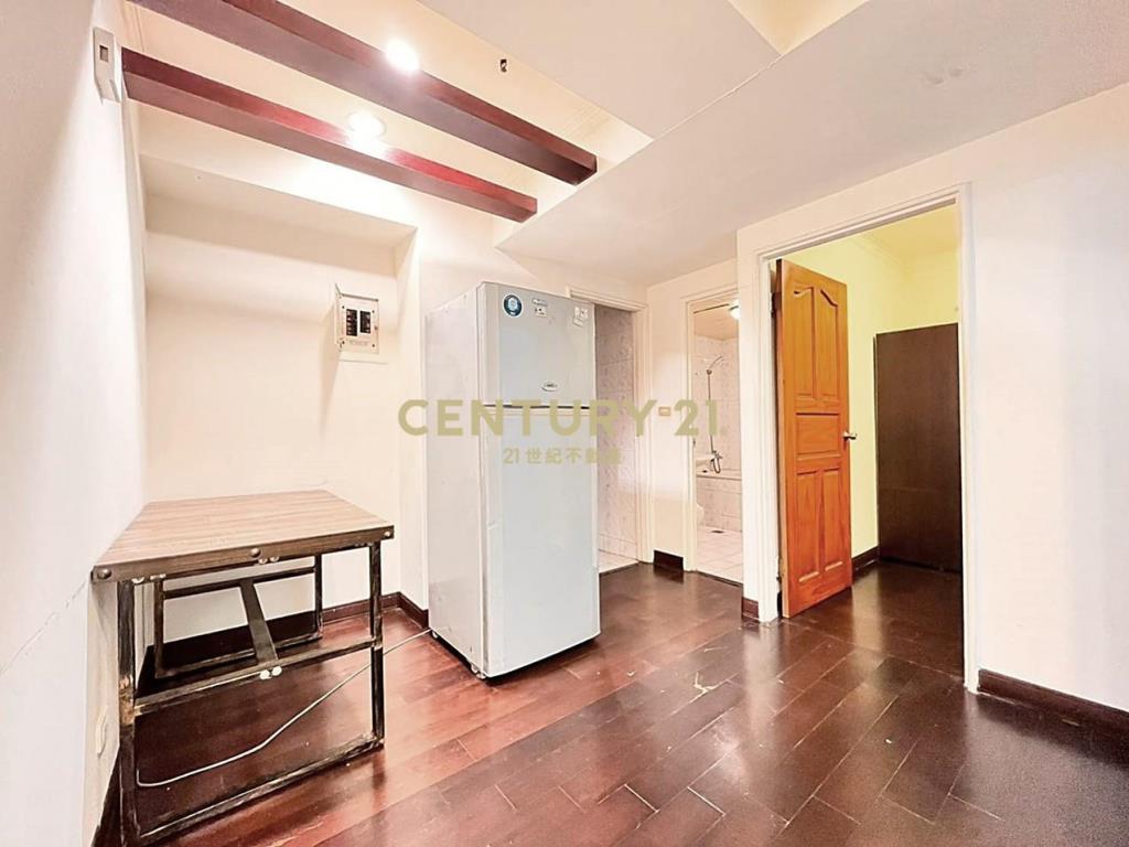 冠倫大國梯田公園邊間山景雙陽台2房車