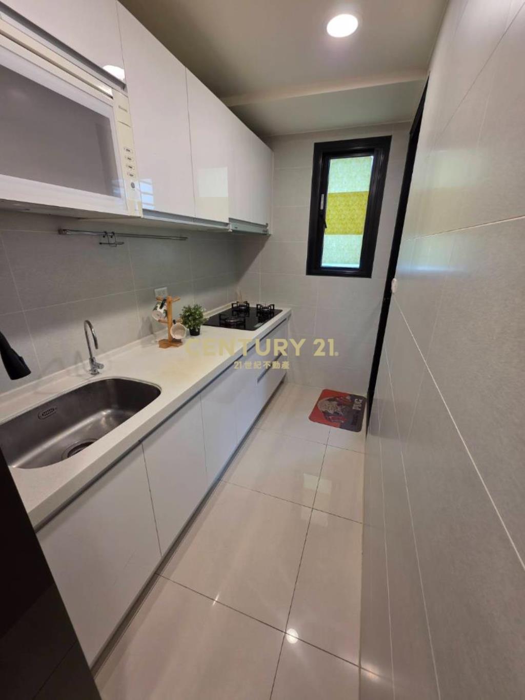 桃園站前G08東門國小裝潢3房+車位