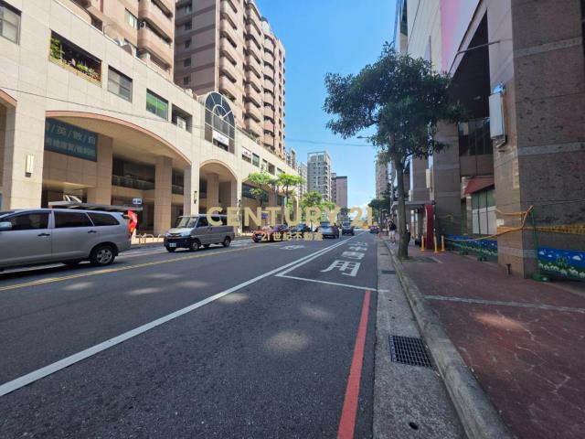 (租案)大有路挑高店面