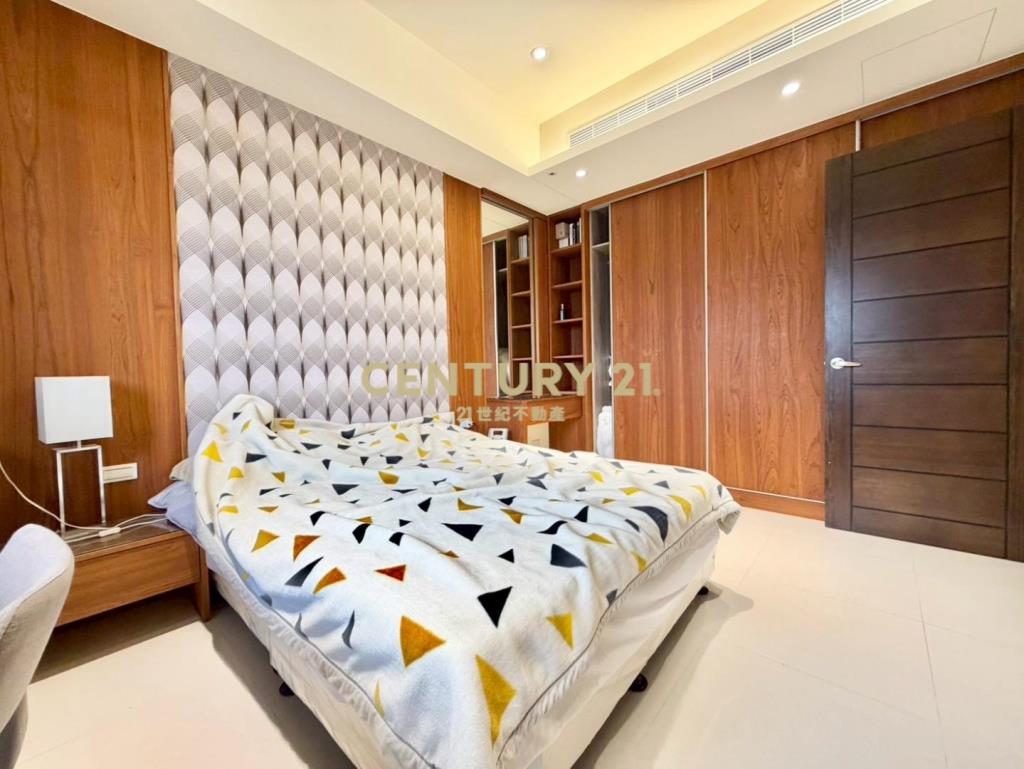 ✨新竹東區景觀裝潢4+1房雙車✨