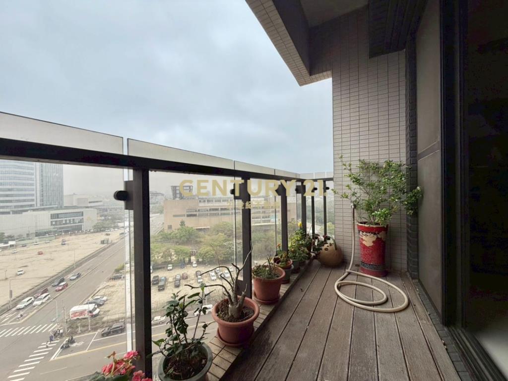 ✨新竹東區景觀裝潢4+1房雙車✨