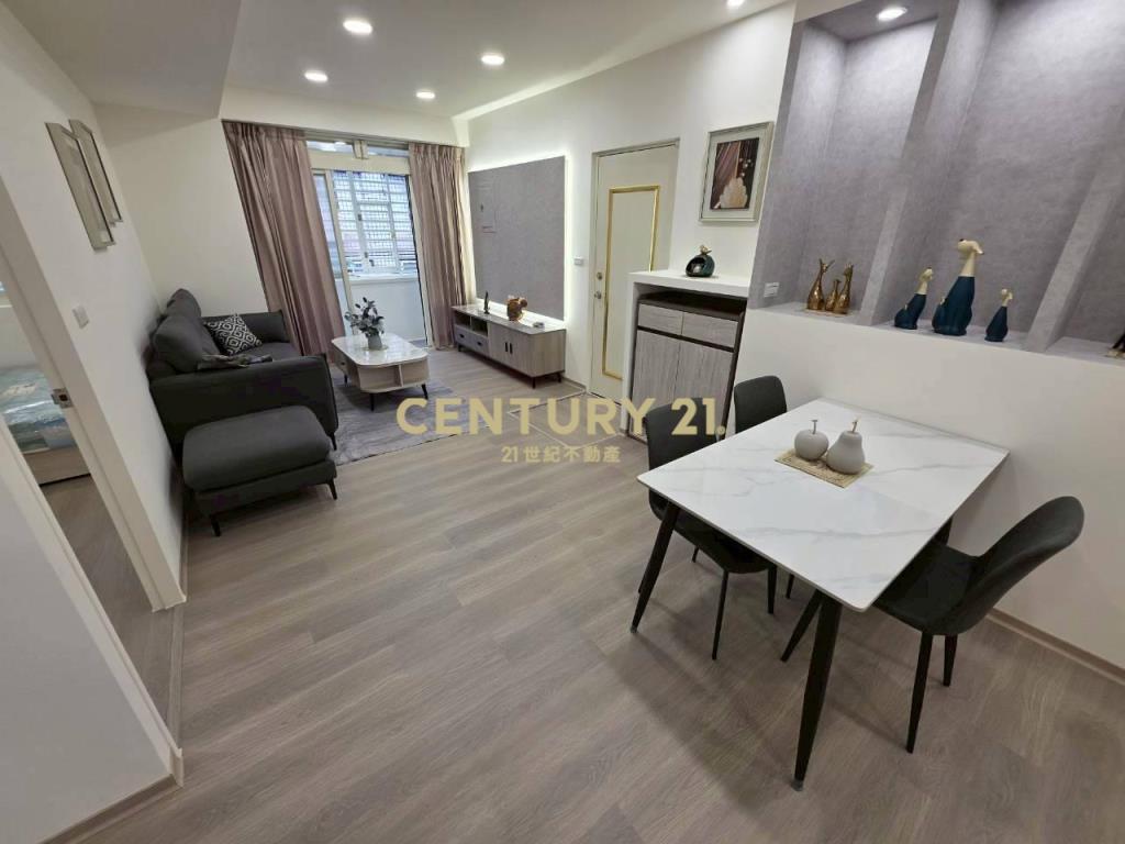 鶯歌鳳吉二街全新裝潢頂加4房公寓