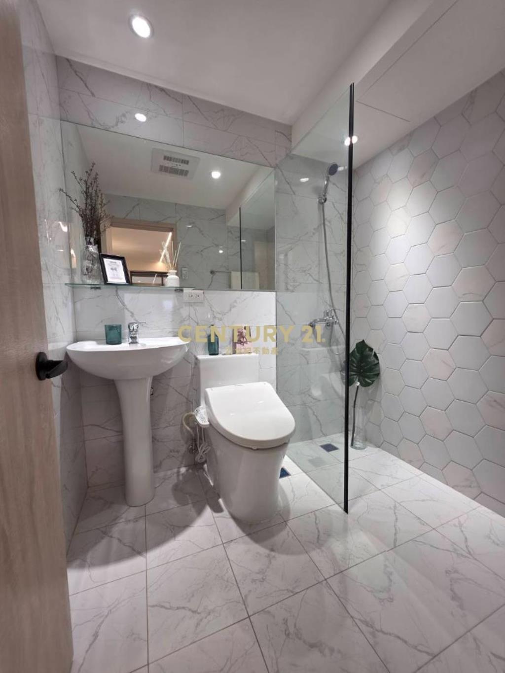 大華九街G9夜市商圈全新裝潢2房公寓