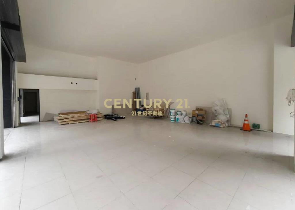 璟都劍橋三角窗雙拼收租店面+11車位