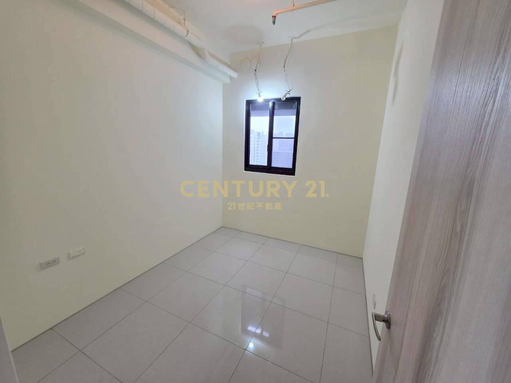 小檜溪重劃區亞昕一見邊間景觀3房車