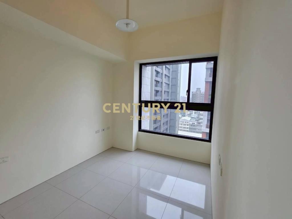 小檜溪重劃區亞昕一見邊間景觀3房車