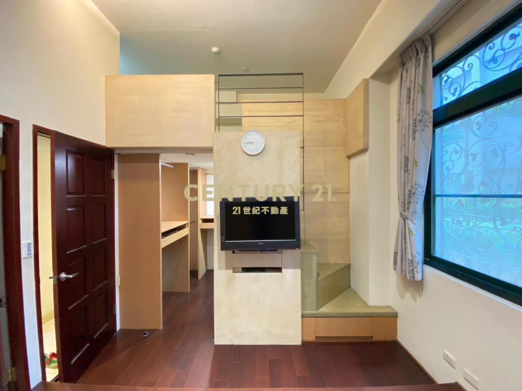 藝文特區梵谷與我｜1樓3房車挑高庭院戶