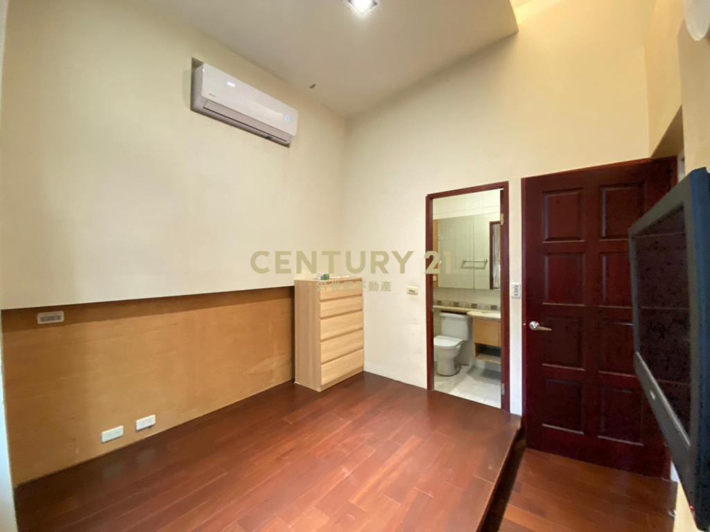 藝文特區梵谷與我｜1樓3房車挑高庭院戶