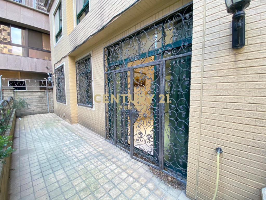 藝文特區梵谷與我｜1樓3房車挑高庭院戶