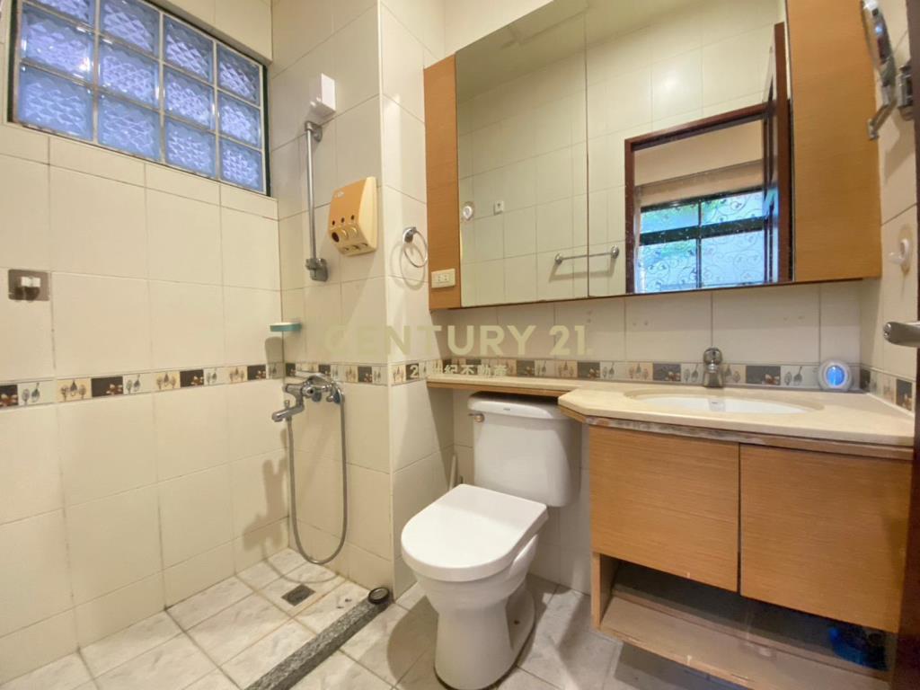 藝文特區梵谷與我｜1樓3房車挑高庭院戶