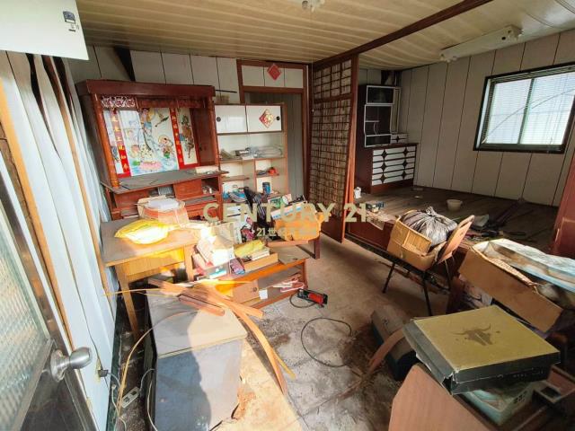 龜山幸福社區低總價6房頂加公寓(需整理)