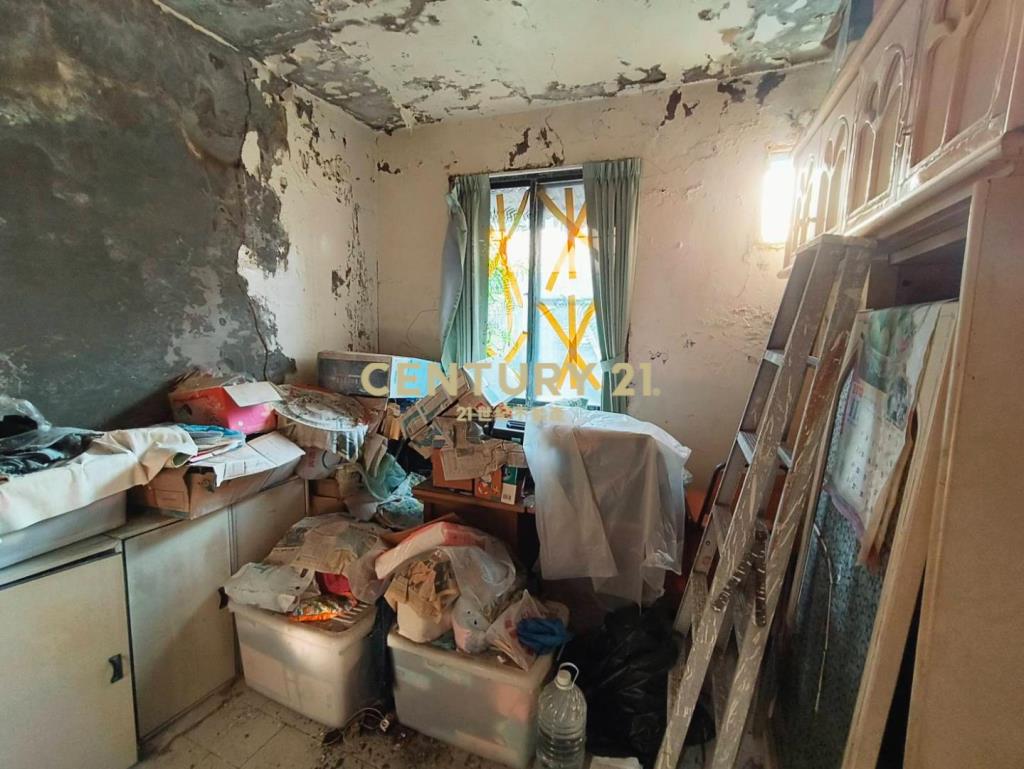 龜山幸福社區低總價6房頂加公寓(需整理)