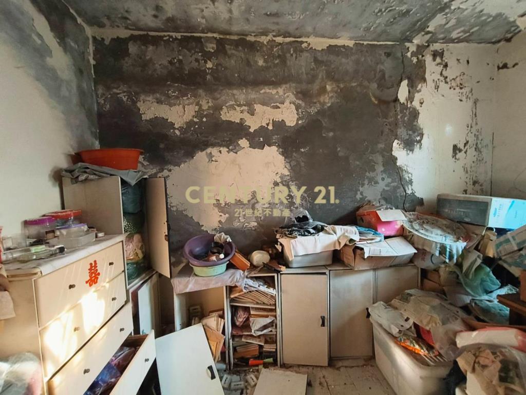 龜山幸福社區低總價6房頂加公寓(需整理)