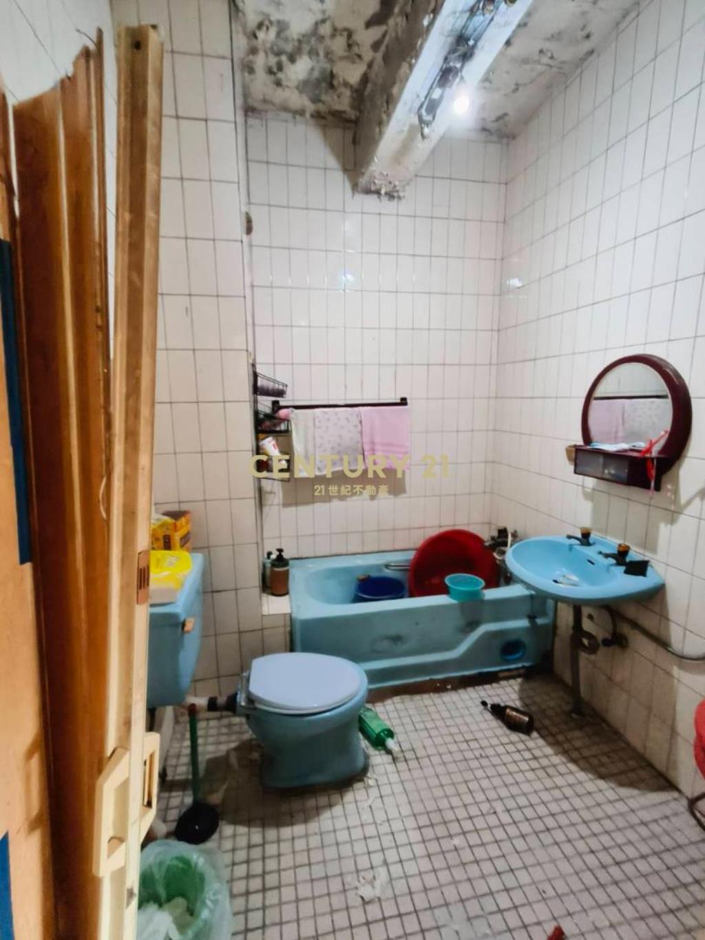 龜山幸福社區低總價6房頂加公寓(需整理)