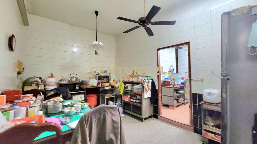 [專約] 桃園大有區前後雙面臨路整棟透天