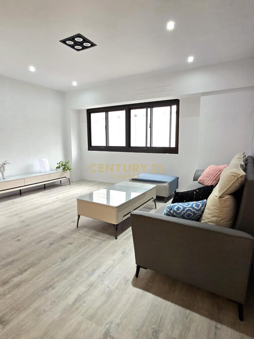 南崁學區美裝潢3房車｜敦煌大地