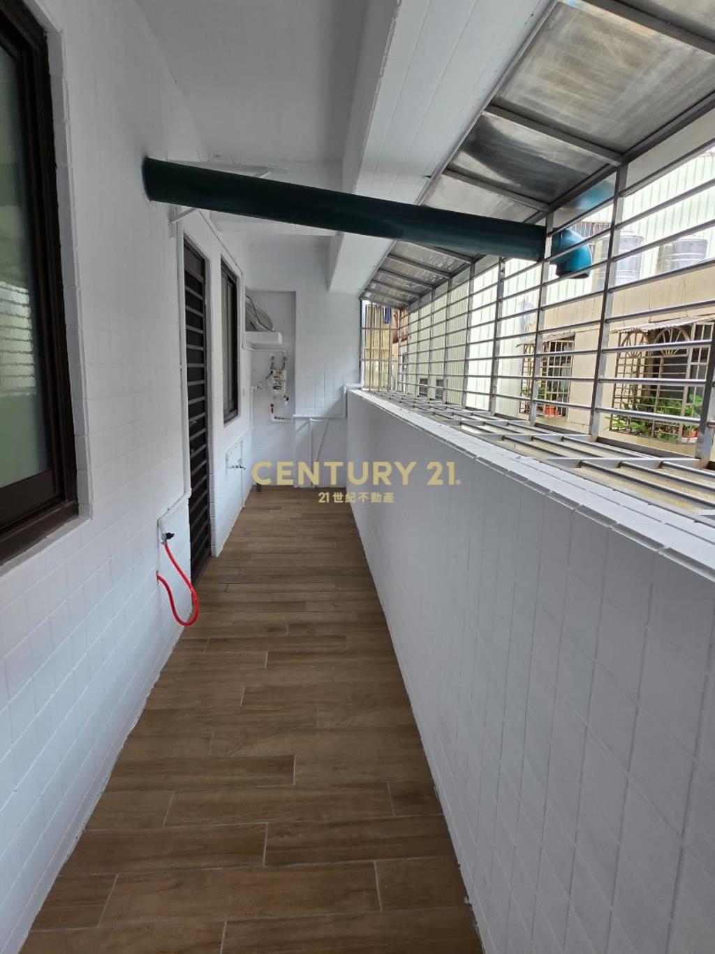 南崁學區美裝潢3房車｜敦煌大地