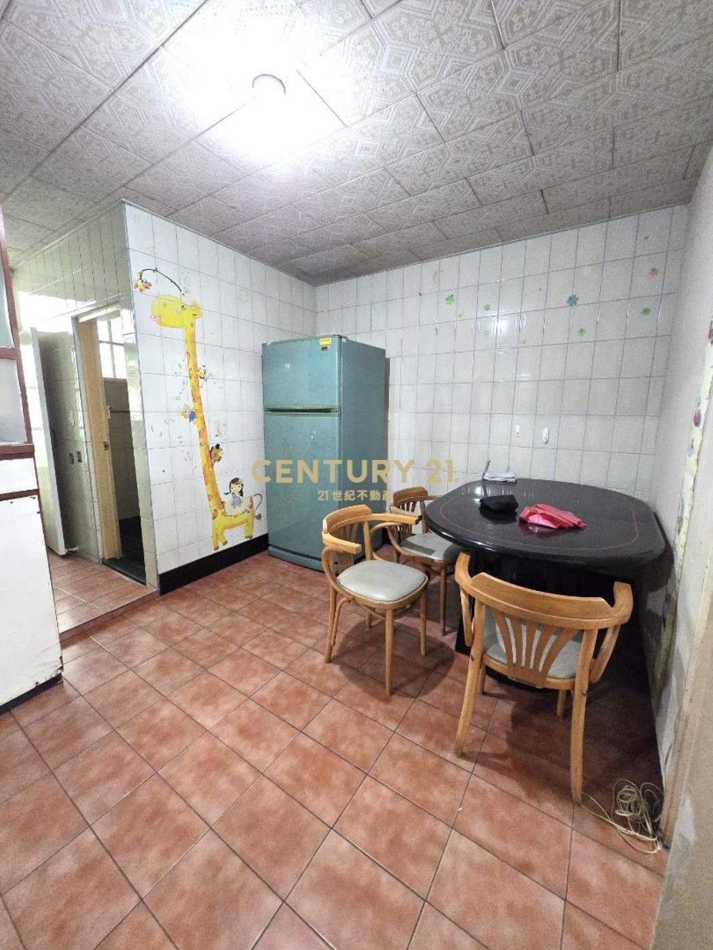 市政府守法路公寓5樓