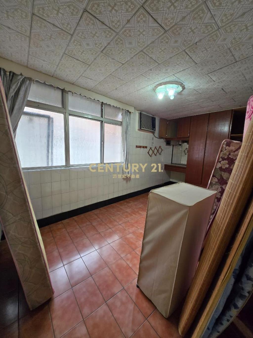 市政府守法路公寓5樓