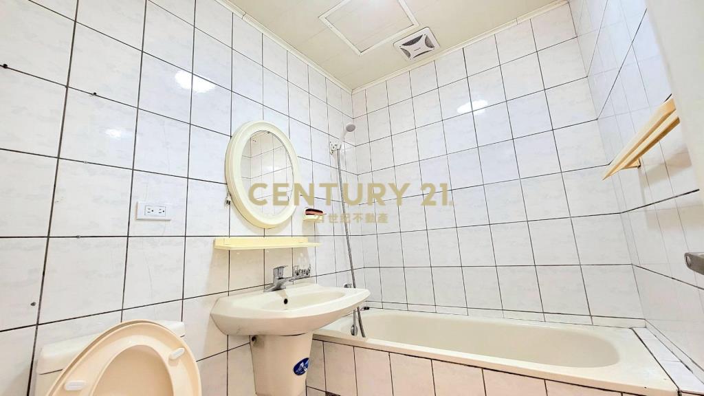 八德置地廣場商圈巴黎世家優質2房車