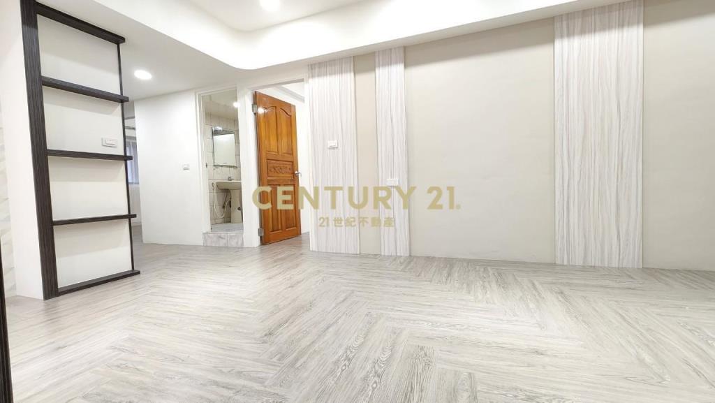 龍安商圈升降機械優質3房車