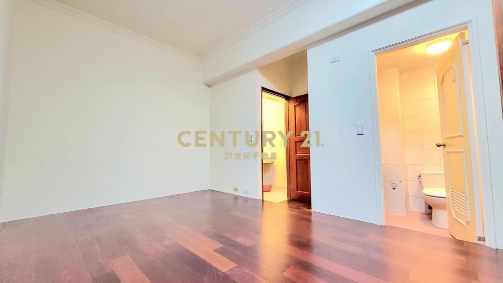 桃園龍安商圈宏國真愛E區優質3房車