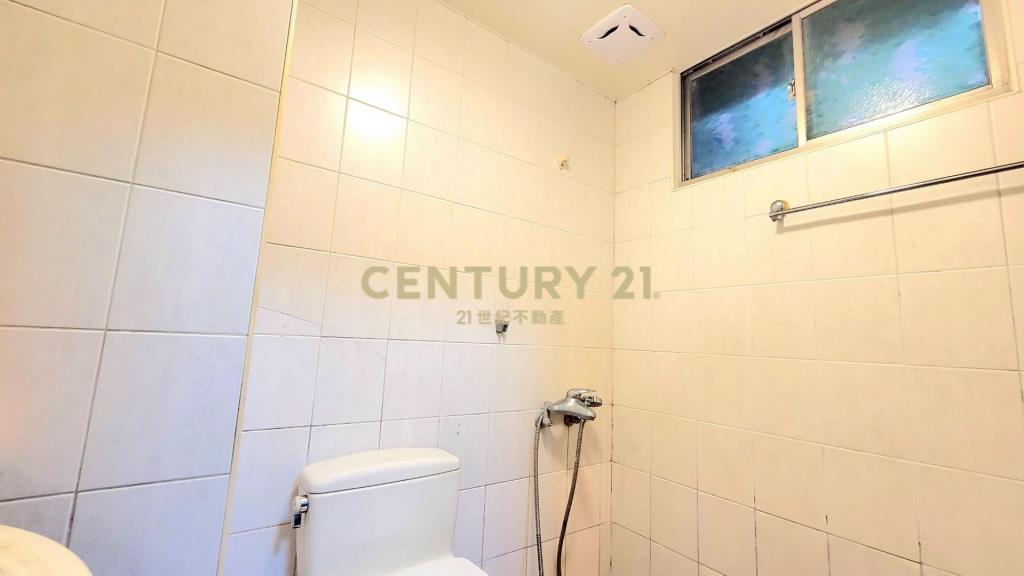 桃園龍安商圈宏國真愛E區優質3房車