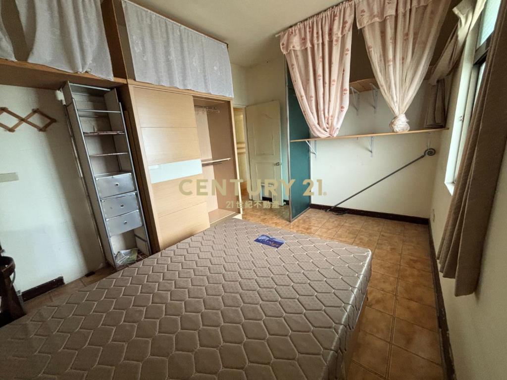 桃園市議會收租景觀套房+2房