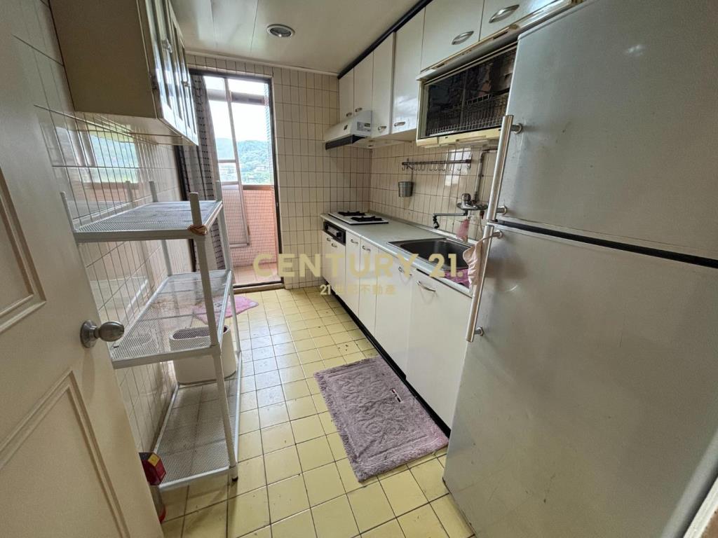 桃園市議會收租景觀套房+2房