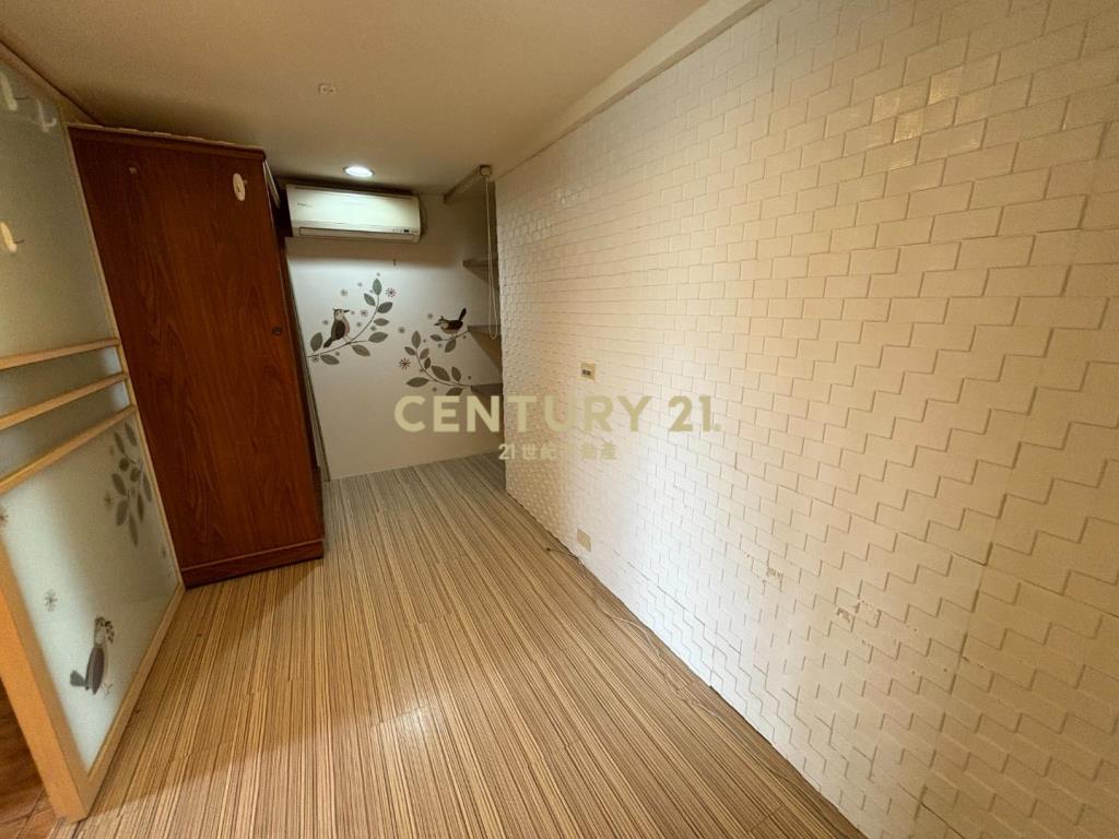 桃園市議會收租景觀套房+2房