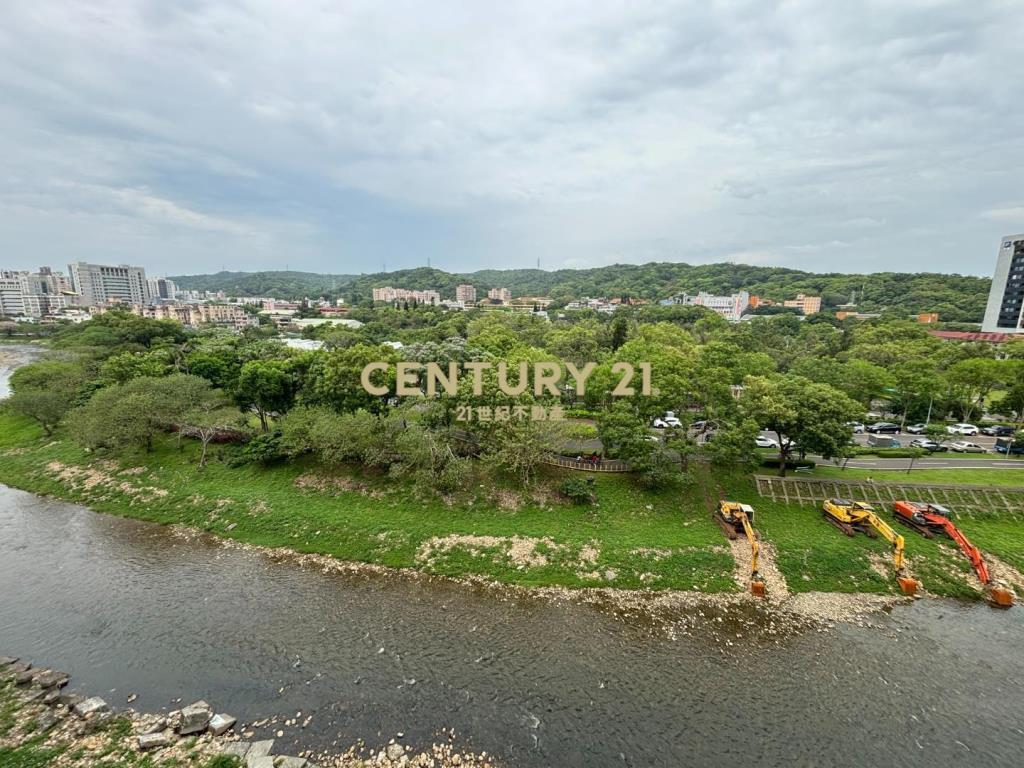 桃園市議會收租景觀套房+2房