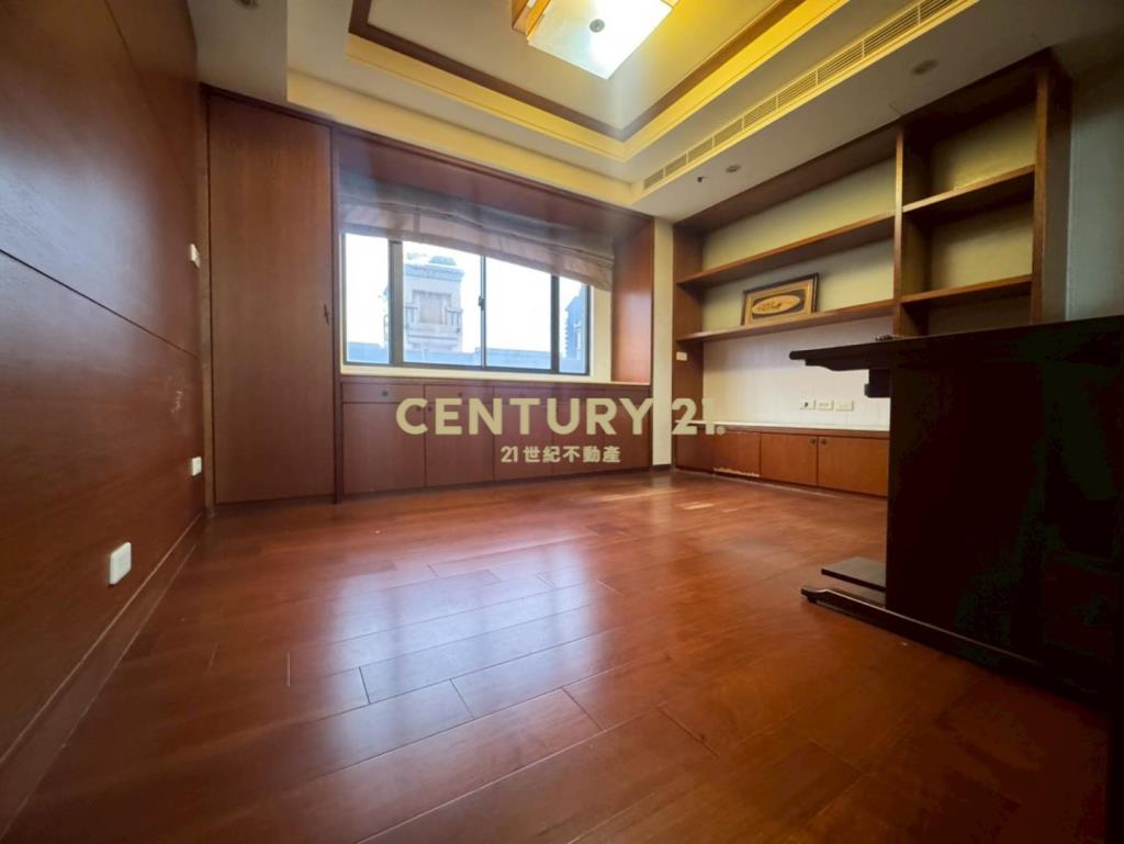 中悅桂冠｜單層單戶．稀有釋出 大器典藏