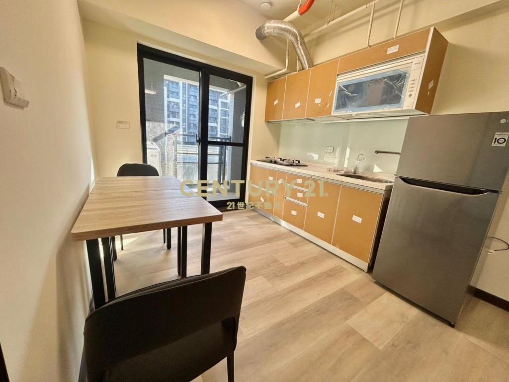 專委A10機捷公園翫｜新屋齡投資出租2房